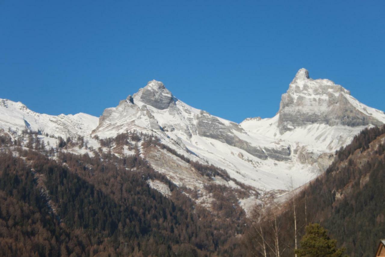 Appartement Dans Le Centre Thermal Les Sources Ovronnaz Dış mekan fotoğraf